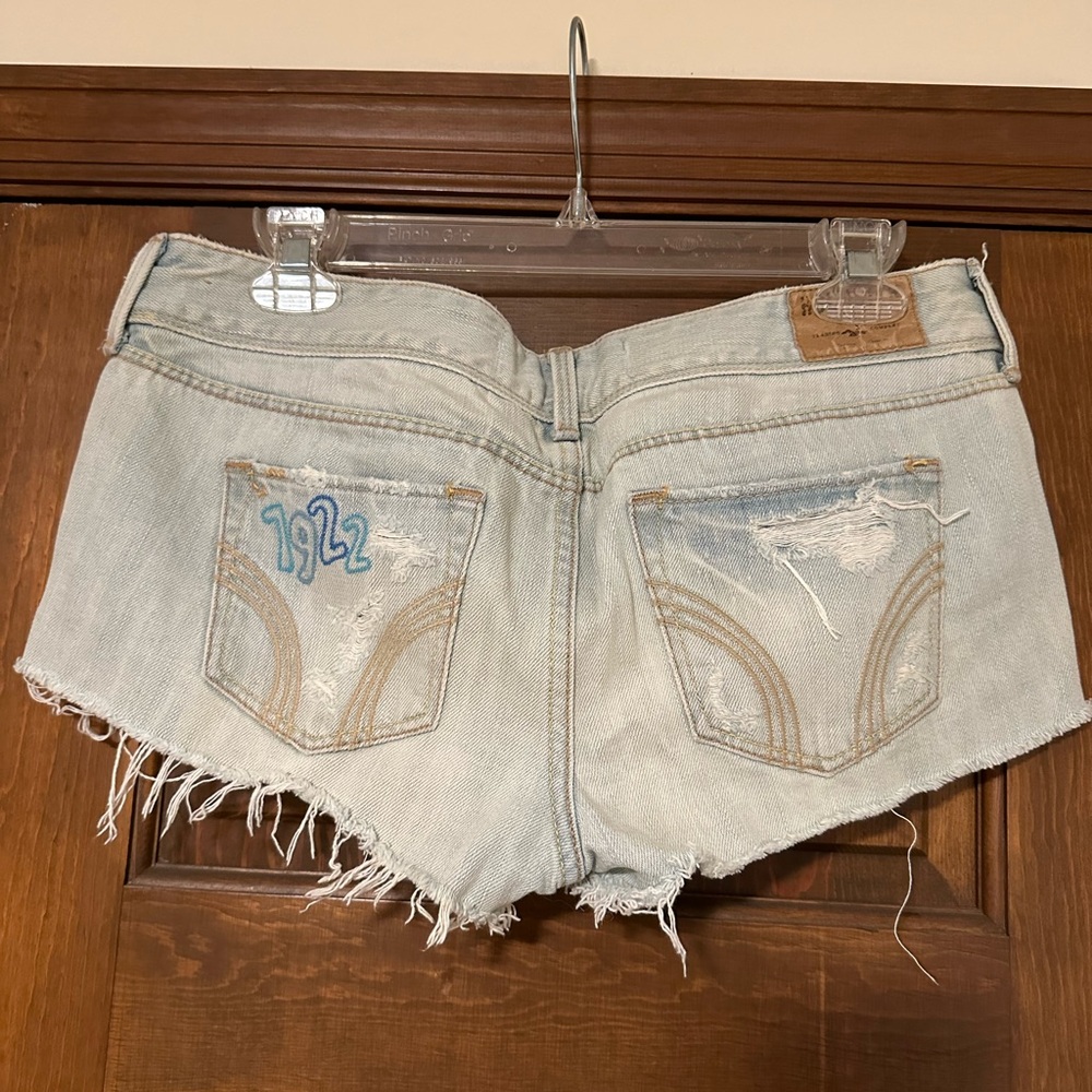 Hollister CALI Shorts Size 7 - Picture 2 of 2
